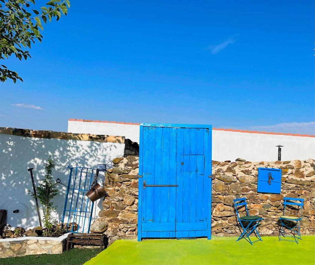 El Coso Lodge & Workation Zalamea la Real Exterior photo